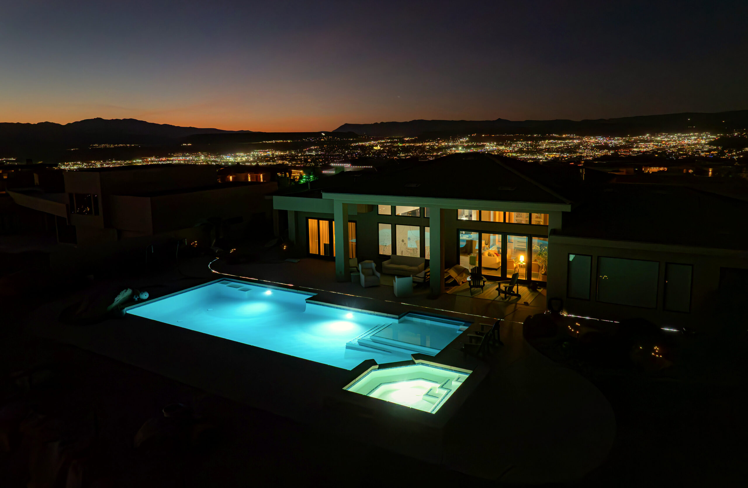 Professional pool lighting systems for St. George Utah